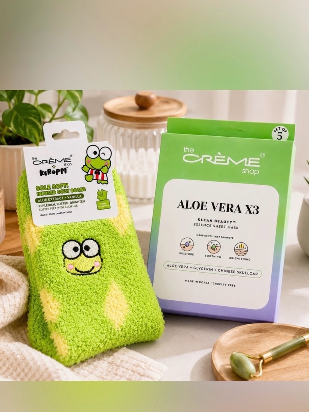 🌿 Keroppi Cozy Spa Night Bundle | The Crème Shop Socks + (5) Aloe Vera Sheets